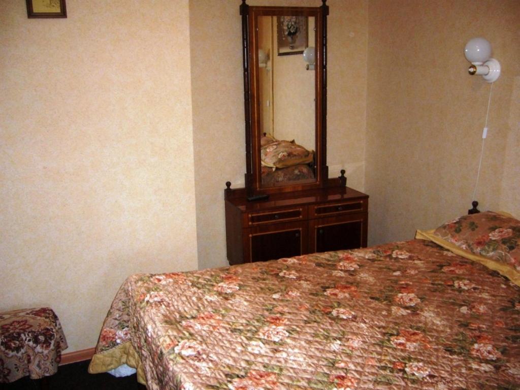 לוצק Hotel Profspilkovyi מראה חיצוני תמונה