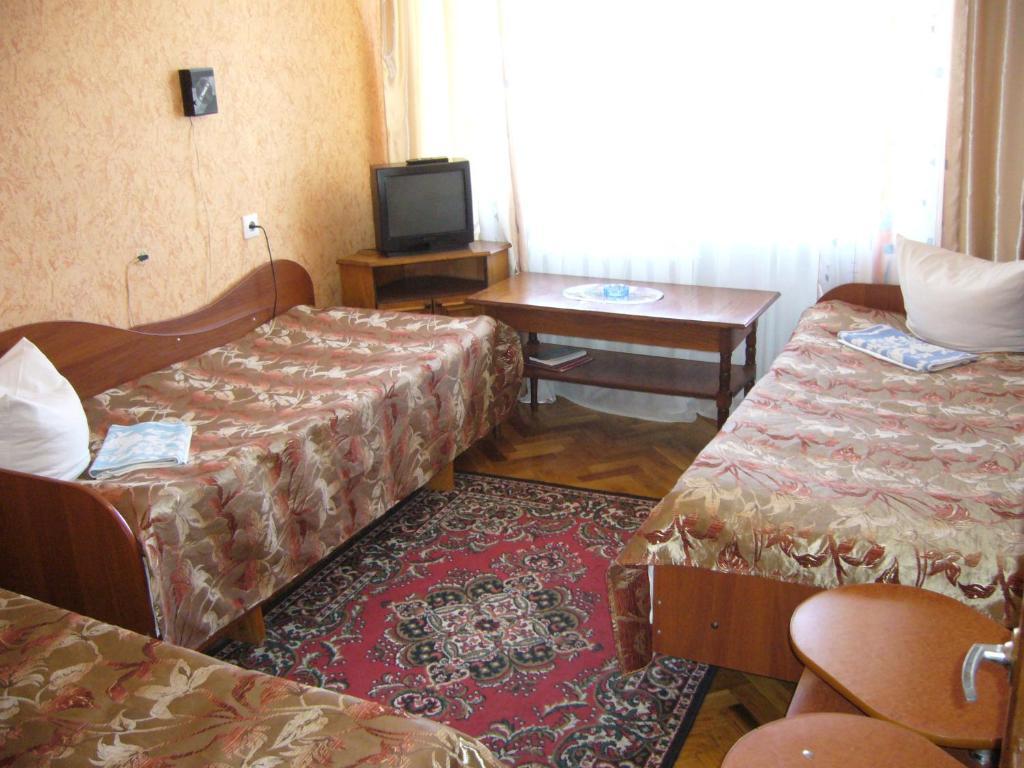 לוצק Hotel Profspilkovyi חדר תמונה