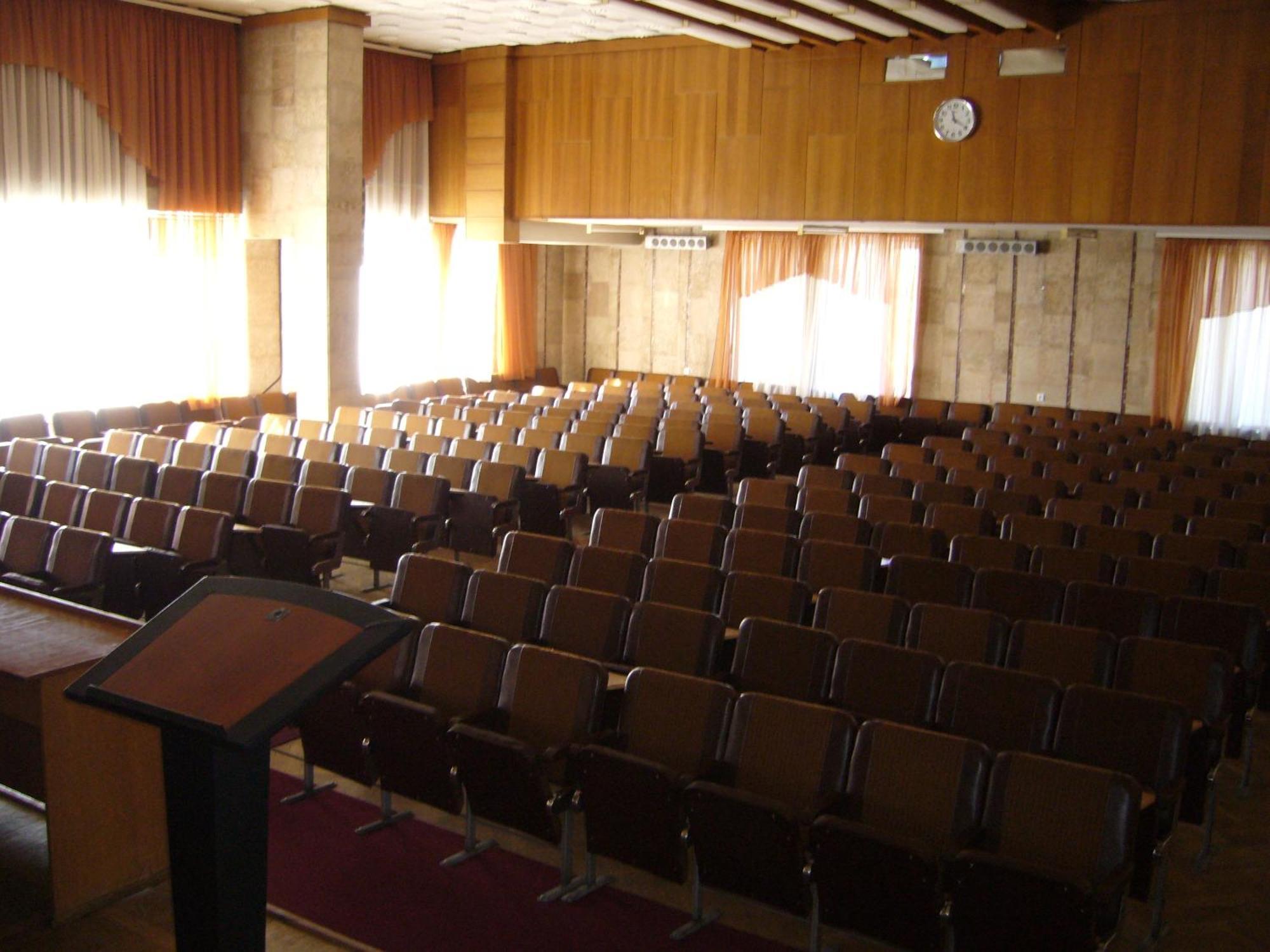 לוצק Hotel Profspilkovyi מראה חיצוני תמונה