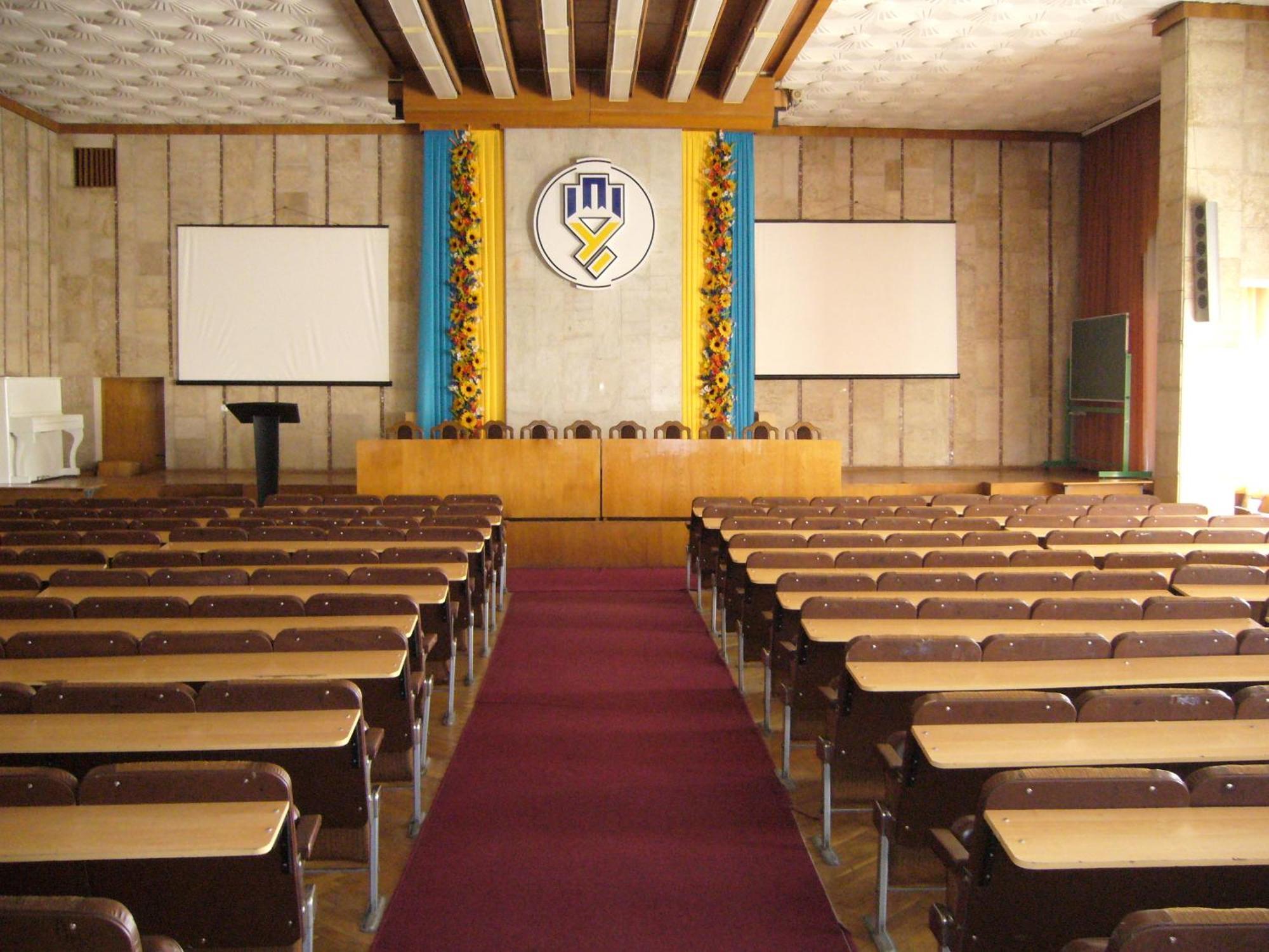 לוצק Hotel Profspilkovyi מראה חיצוני תמונה